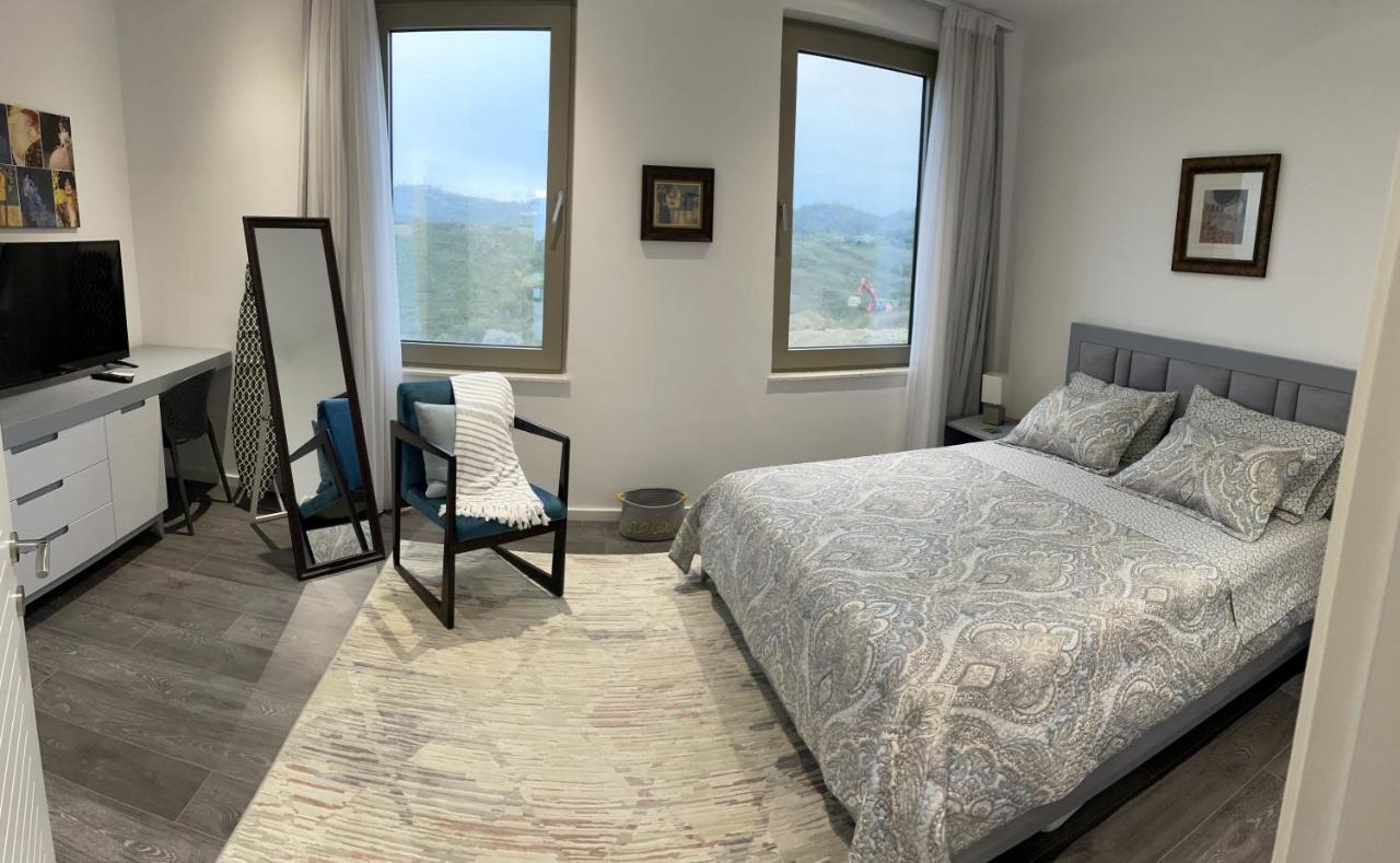 Duplex Seaview Condo Дуррес Екстер'єр фото