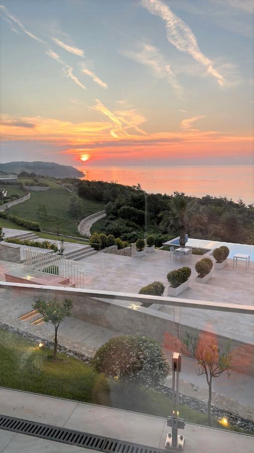 Duplex Seaview Condo Дуррес Екстер'єр фото
